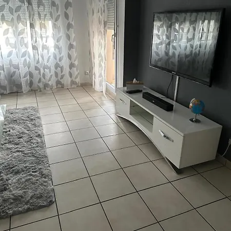 Appartement Avec Piscine Sur Le Toit Villeurbanne Exterior photo
